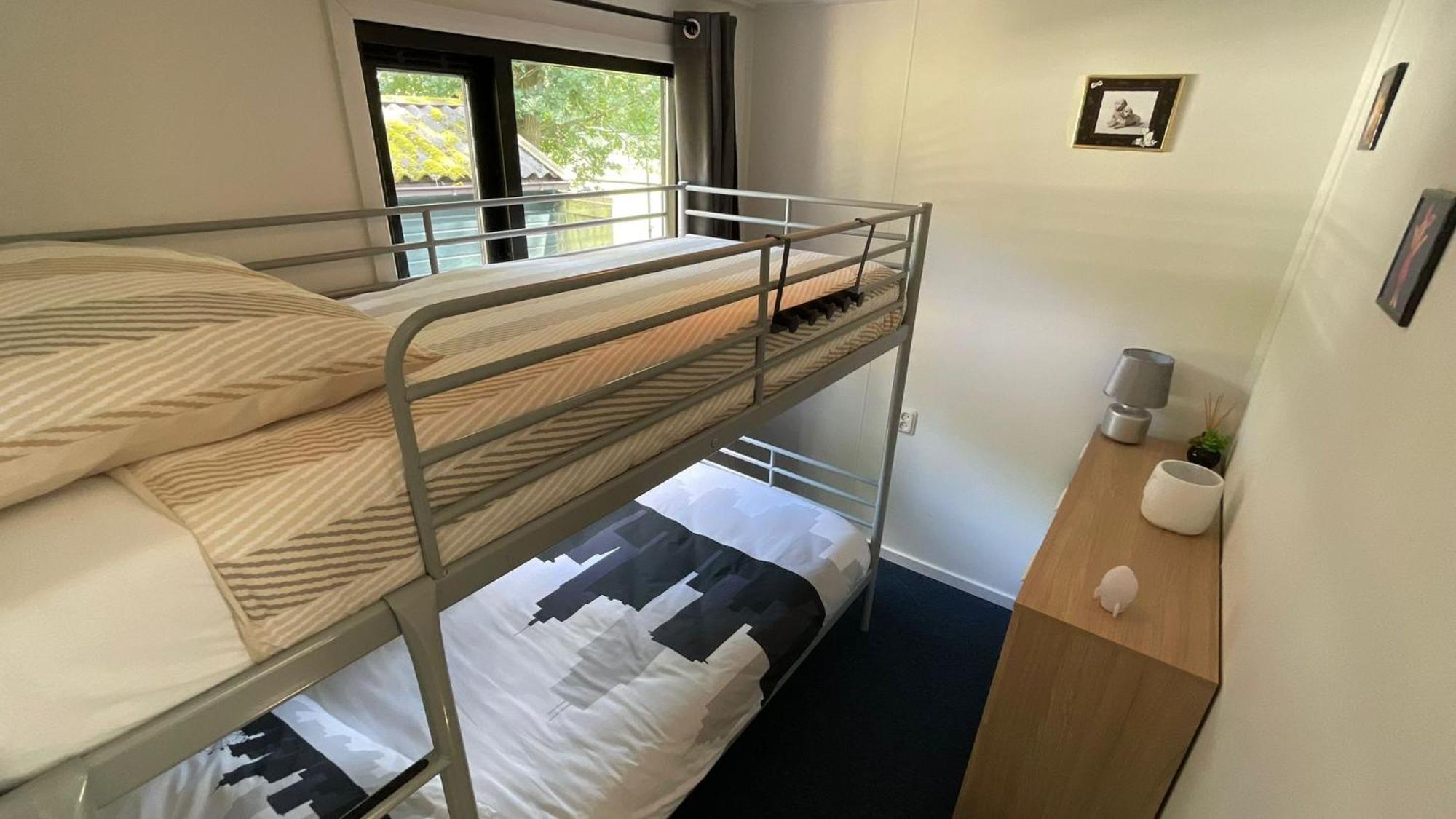 Chalet Kokomo - Gelegen In Bosrijkgebied Van Drenthe エークト エクステリア 写真